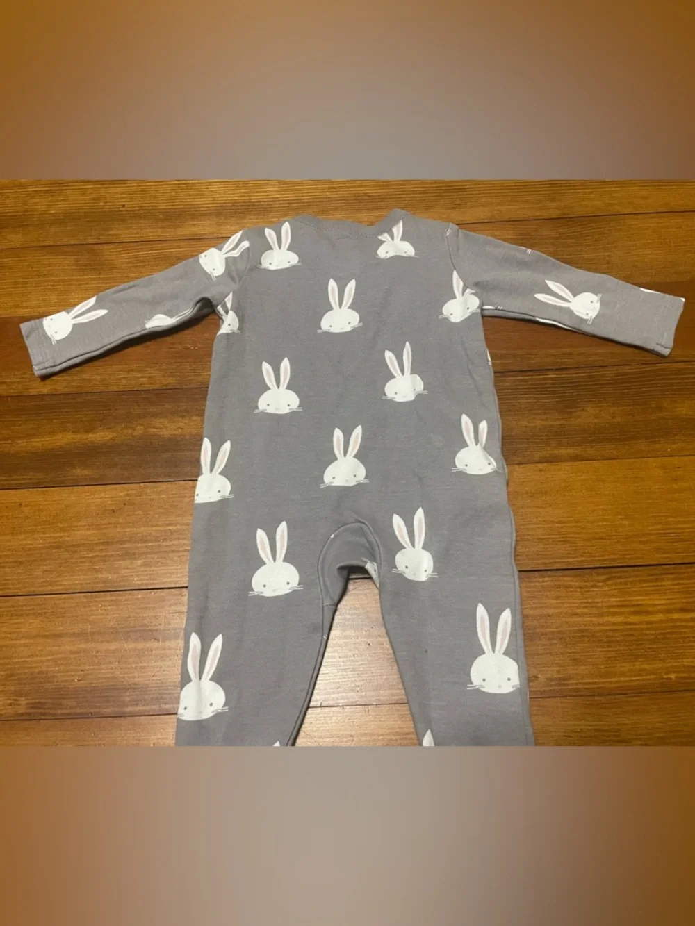 Tea Collection Gray & White Bunny Romper - 3-6 Months